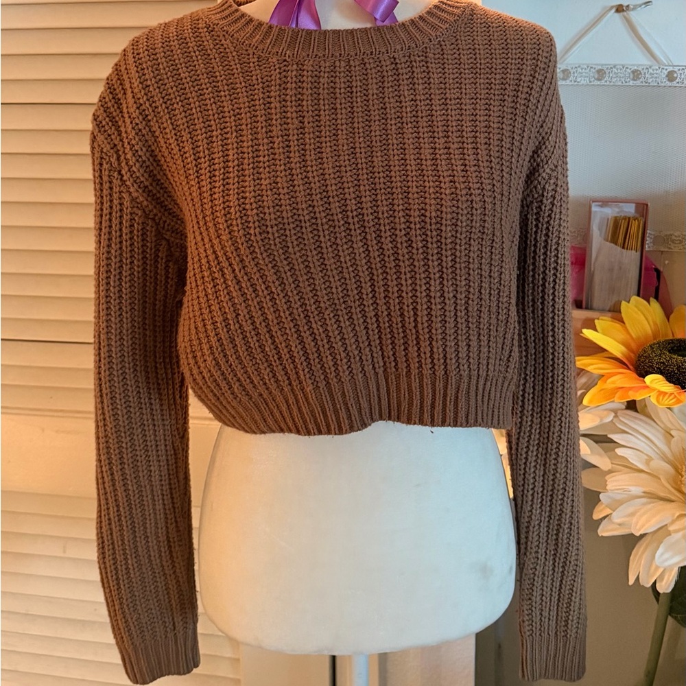Cozy Cropped Brown Knit Sweater
